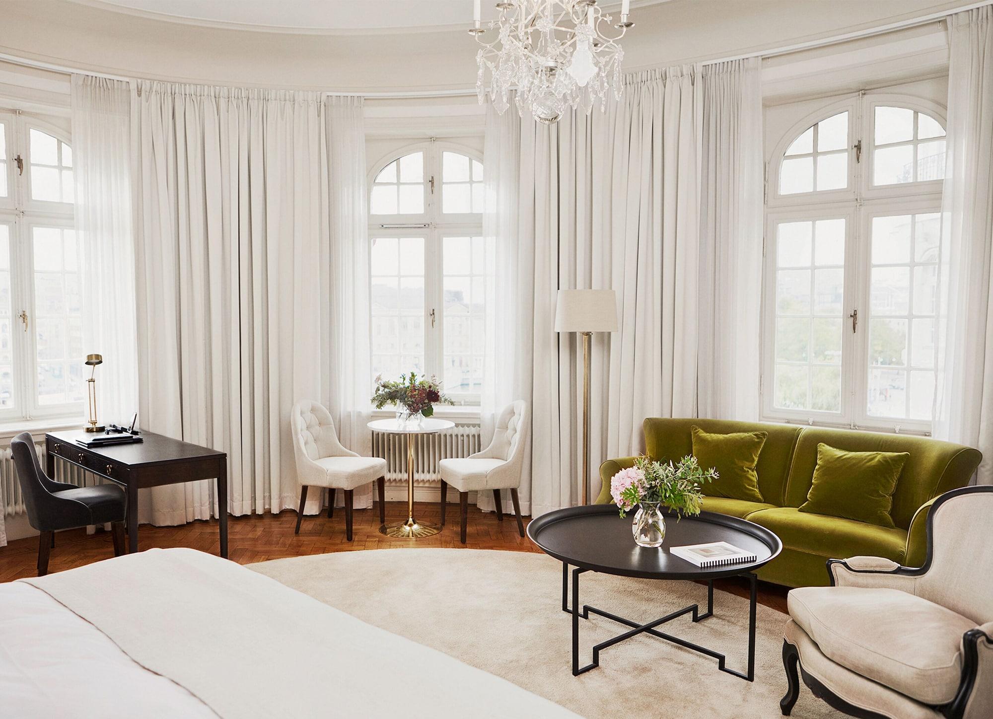 Hotel Diplomat Стокхолм Екстериор снимка A suite at the Hotel Axelmannstein